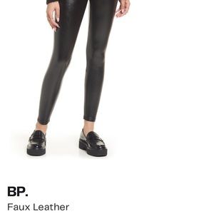 NWT Nordstrom BP black faux leather small leggings pants